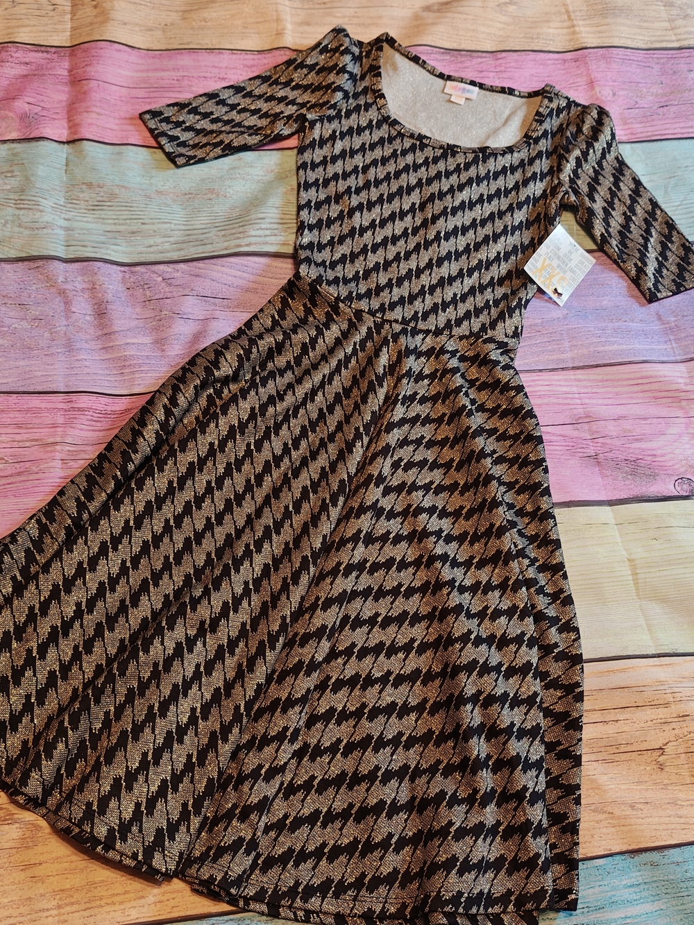 LuLaRoe XXS Black and Gold Nicole Dress #0890